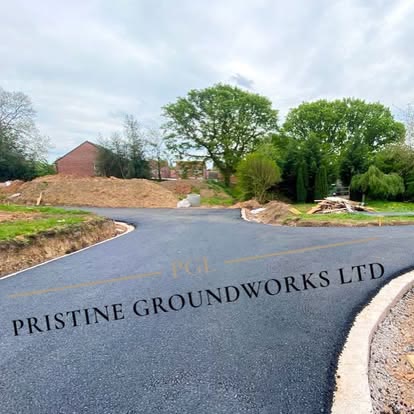 Tarmac Access Road for a New Build Site, photo 3 of 3